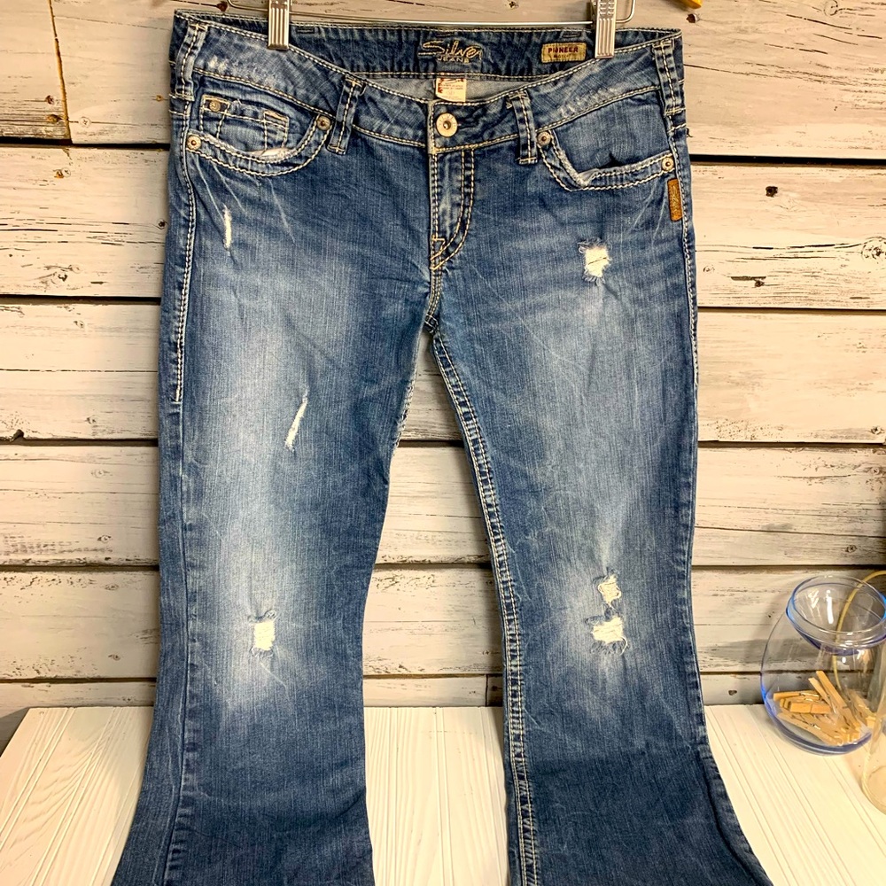 Silver’s Pioneer boot cut jeans